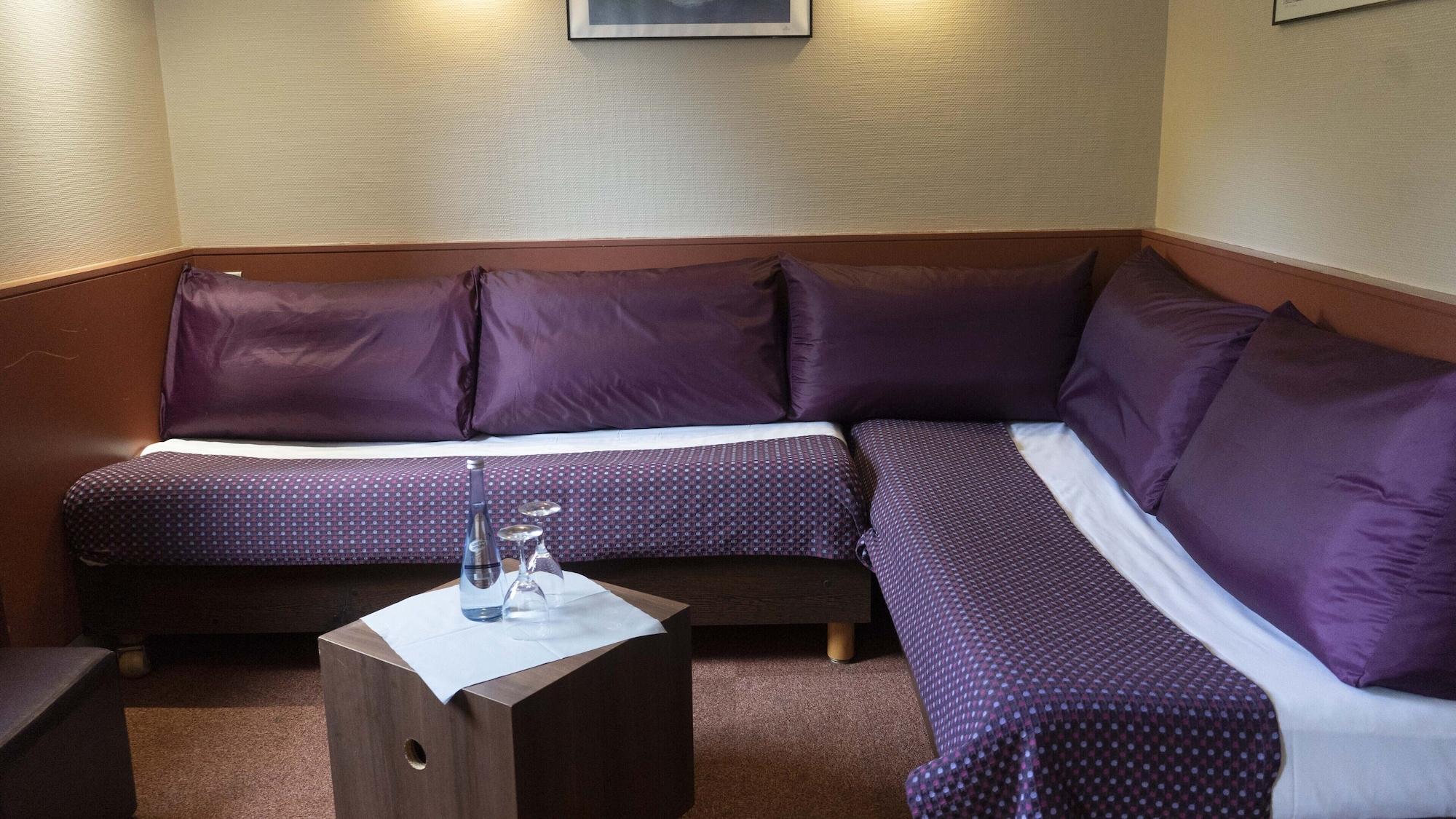 The Originals City, Hotel Ascotel, Lille Est Grand Stade Villeneuve-d'Ascq Bagian luar foto