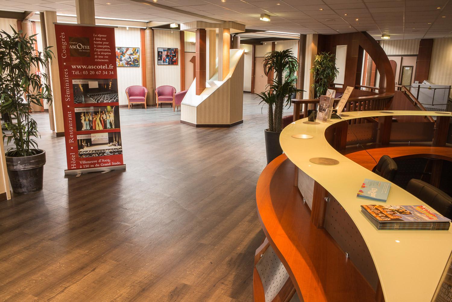 The Originals City, Hotel Ascotel, Lille Est Grand Stade Villeneuve-d'Ascq Bagian luar foto