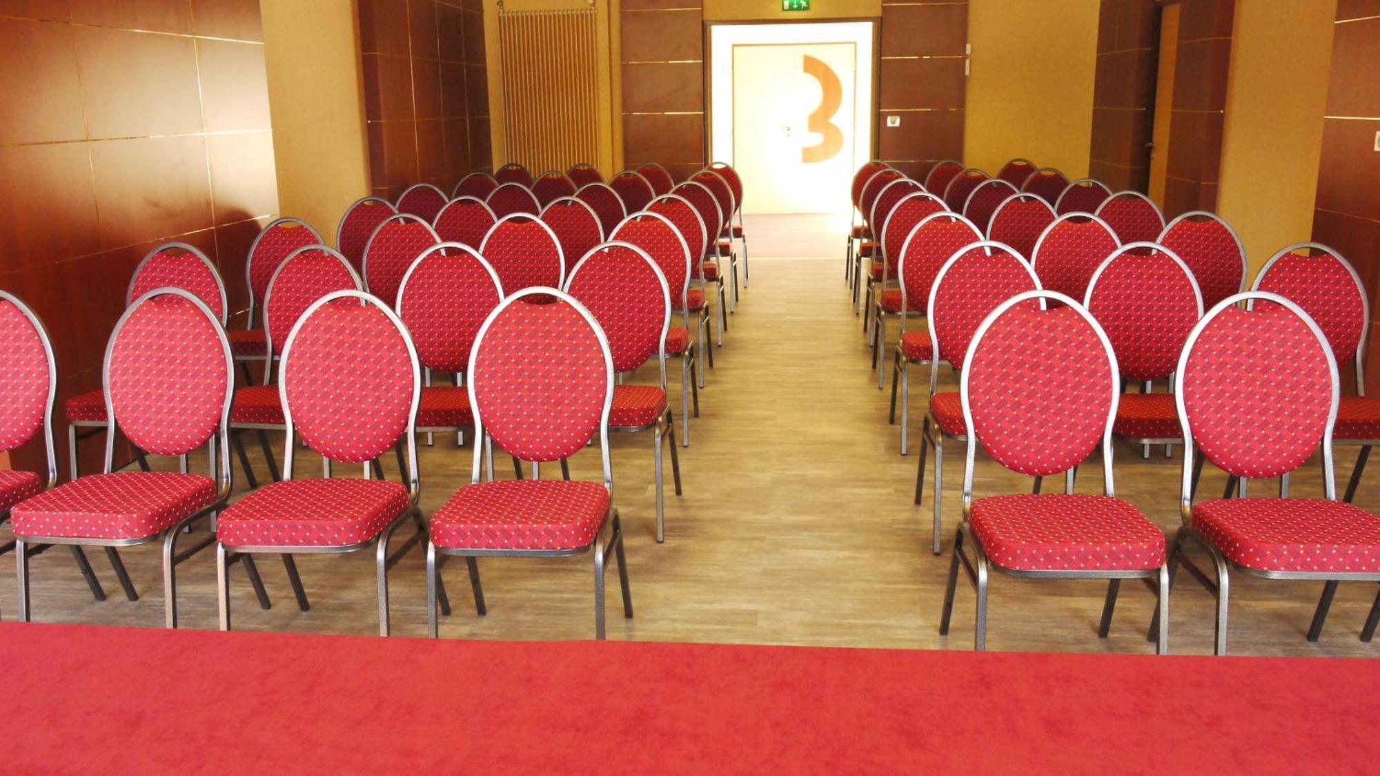 The Originals City, Hotel Ascotel, Lille Est Grand Stade Villeneuve-d'Ascq Bagian luar foto