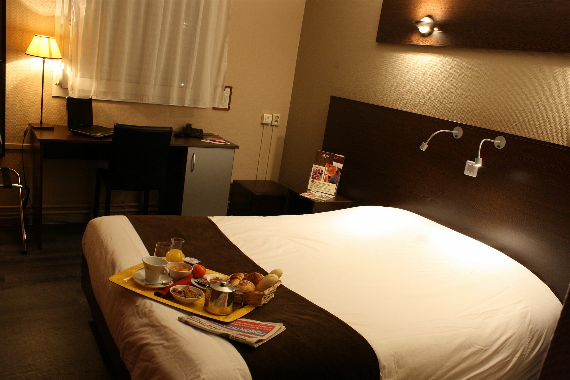 The Originals City, Hotel Ascotel, Lille Est Grand Stade Villeneuve-d'Ascq Bagian luar foto