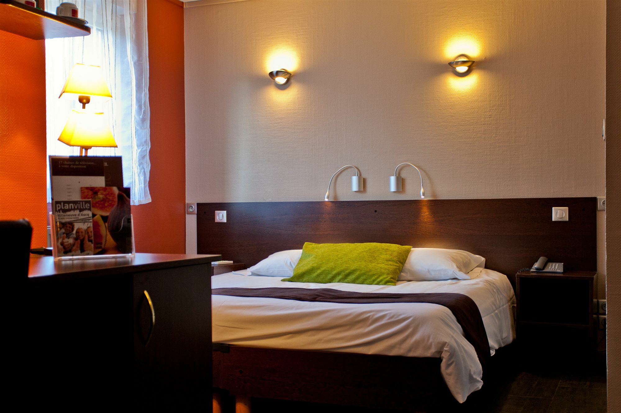 The Originals City, Hotel Ascotel, Lille Est Grand Stade Villeneuve-d'Ascq Bagian luar foto