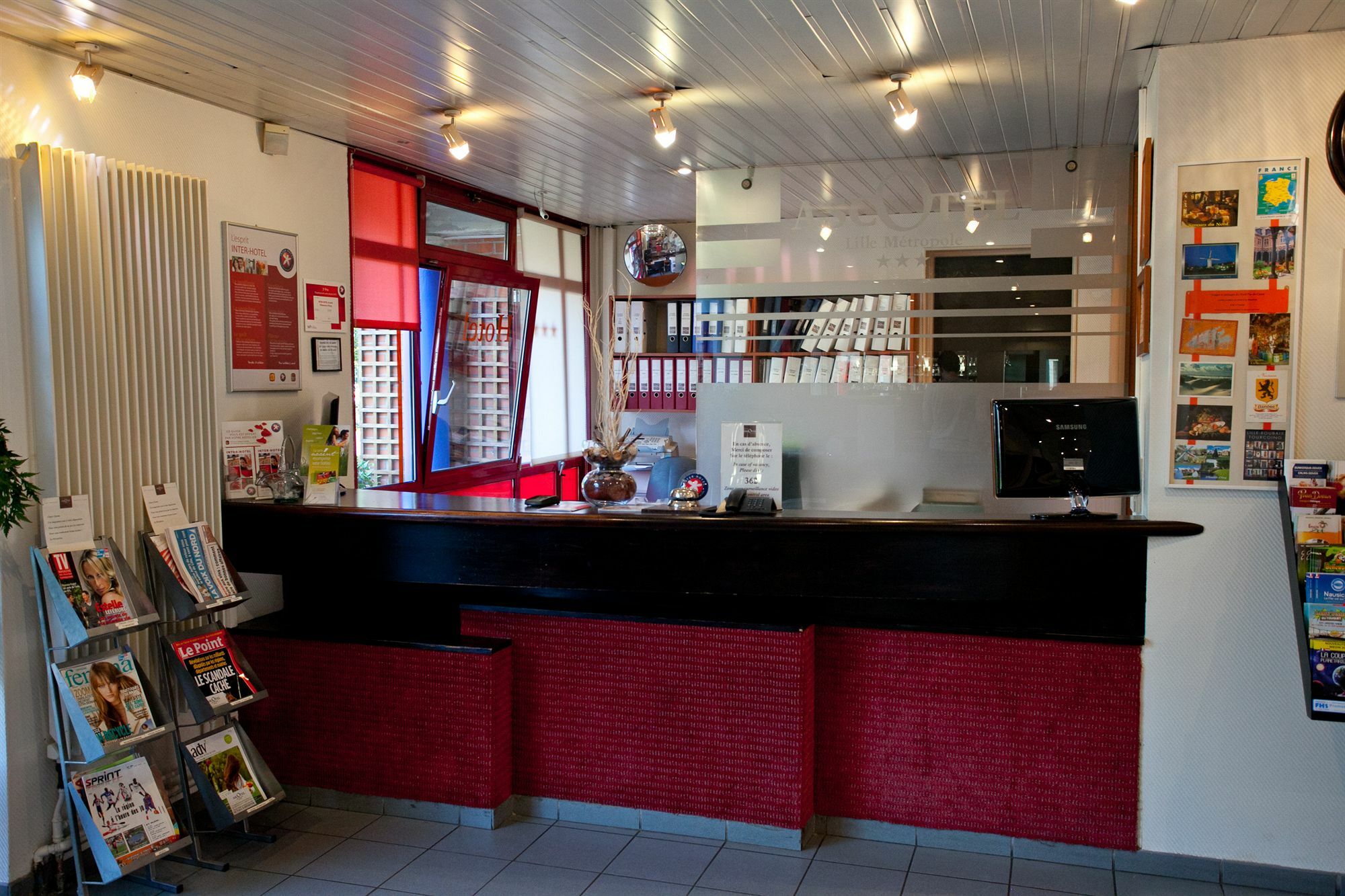 The Originals City, Hotel Ascotel, Lille Est Grand Stade Villeneuve-d'Ascq Bagian luar foto